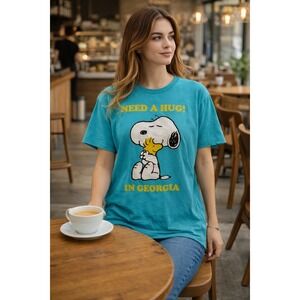 Peanuts Snoopy Tshirt XL Need a Hug in Georgia Graphic T Shirt Turquoise Cotton
